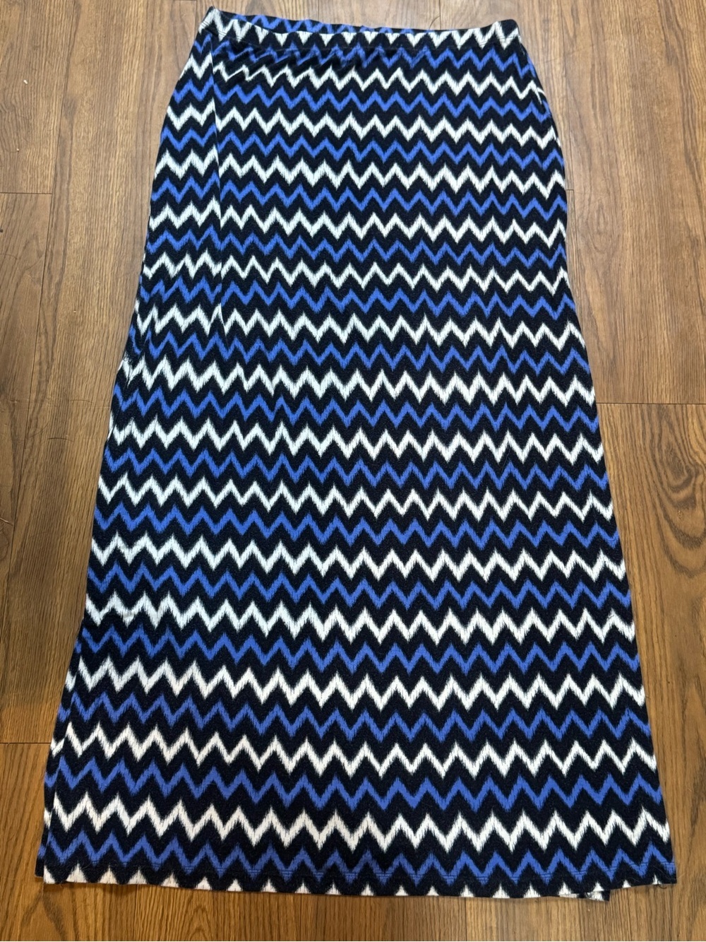 Michael Kors Chevron Maxi Skirt in Blue, Black & White Zig Zag Geometric
